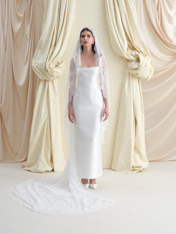 Dakota + Angelica Lace Veil